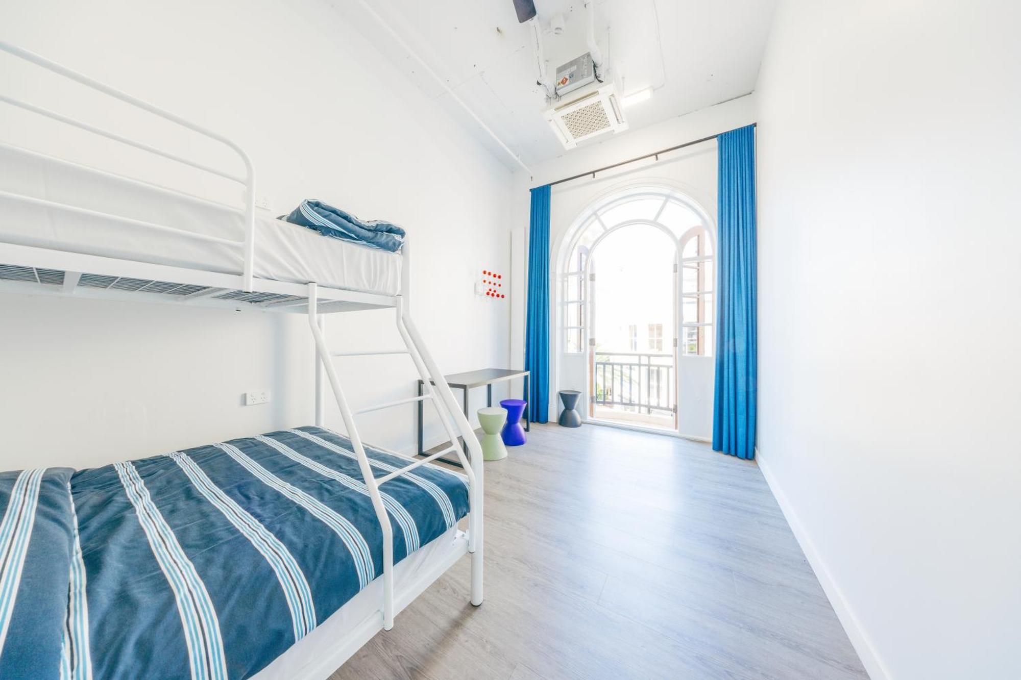 Hostel Maze Backpackers - Gold Coast Exterior foto